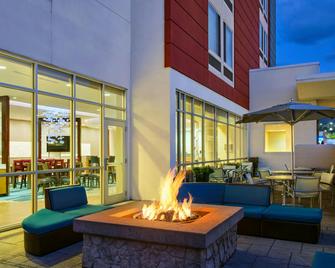 SpringHill Suites by Marriott Scranton Montage Mountain - Moosic - Innenhof