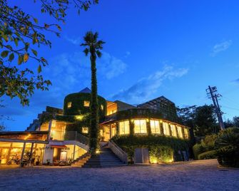 Resort Hotel Moana Coast - Naruto