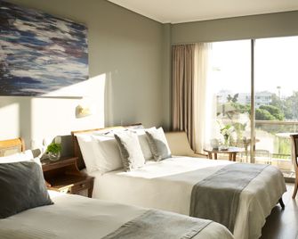 Golden Sun Hotel - Glyfada - Makuuhuone