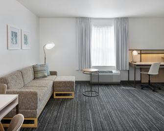 TownePlace Suites by Marriott Findlay - Findlay - Oturma odası