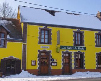 Logis-Hôtel Restaurant Auberge Les Vallées Du Perche - Vichères - Edificio
