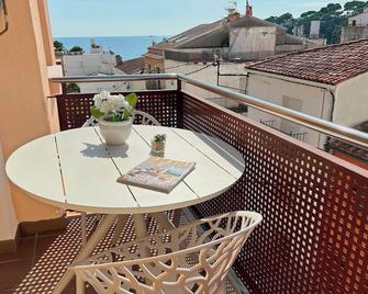 Hotel Medium Montecarlo - Llafranc - Balkón