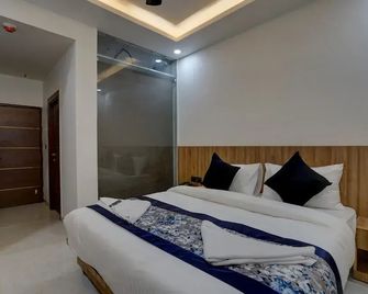 Townhouse Grand Address Hotel And Banquet - Ghāziābād - Bedroom