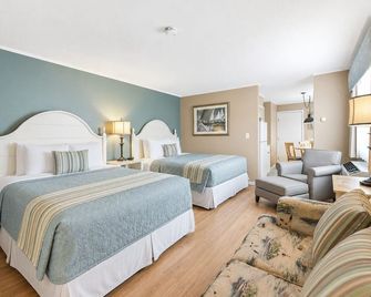 Pier 7 Condominium Resort - South Yarmouth