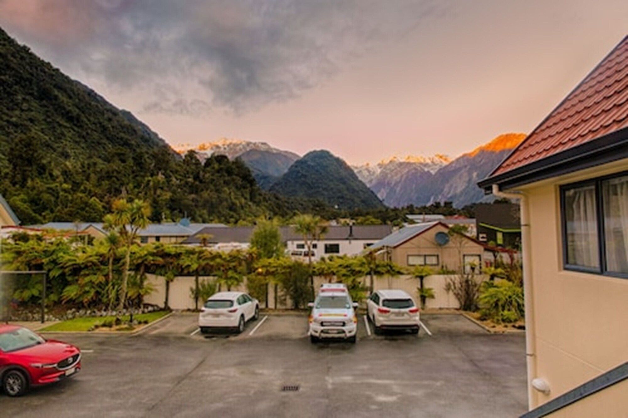 Bella Vista Motel Franz Josef Glacier - Franz Josef Glacier - Utomhus