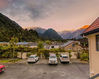 Bella Vista Motel Franz Josef Glacier - Franz Josef Glacier - Вигляд зовні