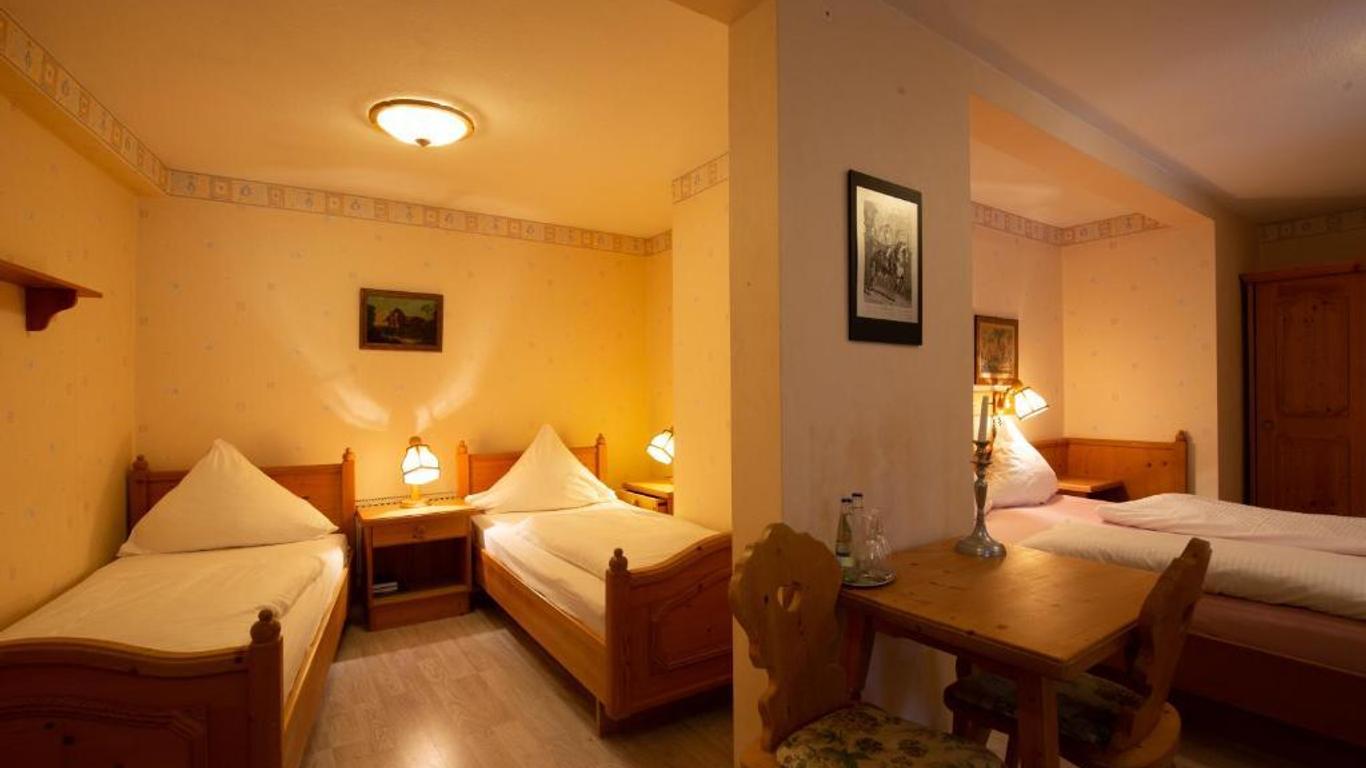 Schlosshotel Harburg
