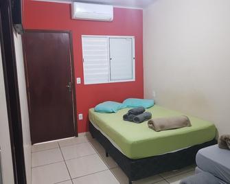 Pousada Gil - Olímpia - Habitación