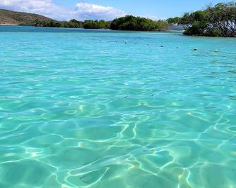 High Tide Guesthouse La Parguera, Pr - Lajas