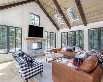 Mountain Modern Rustic by Exceptional Stays - Telluride - Salon