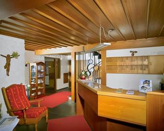 Hotel Jakob - Füssen - Front desk