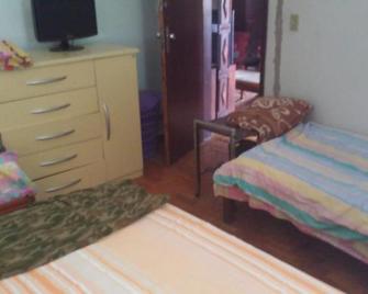 Aconchego dos schreiber - Belo Horizonte - Bedroom