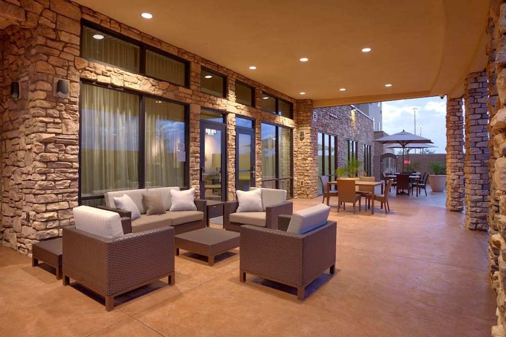 Courtyard by Marriott Denver North/Westminster - Westminster - Патіо
