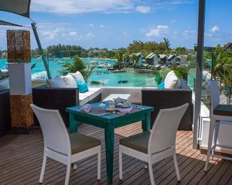 Azur Paradise - Grand Baie - Balcony