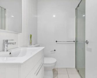Stylish 2br Apartment in Soda City Views Parking - Brisbane