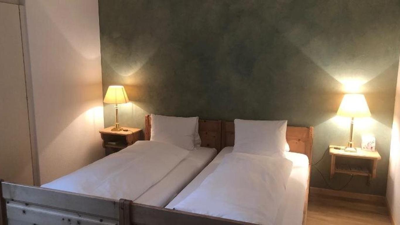 Hotel Adler Garni