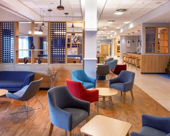 Holiday Inn Express Hull City Centre By IHG - האל - טרקלין