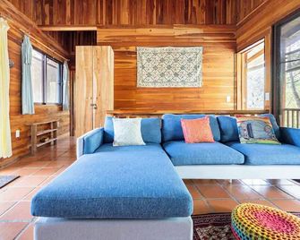 Amazing secluded beach - Marbella - Sala de estar