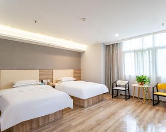 Shell Suzhou Yongqiao District Dongchang Road National Purchase Square Hotel - Suzhou - Bedroom