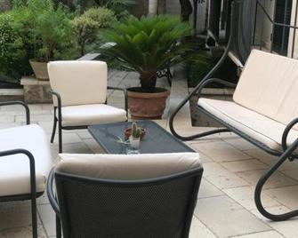 Sine Tempore B&B - Manduria - Patio