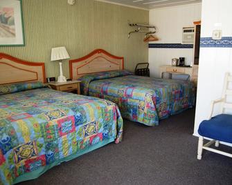 Redwood Motel - Bridgeport - Schlafzimmer