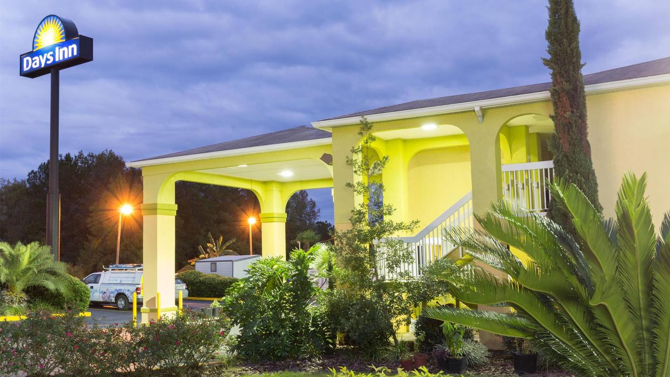 Days Inn by Wyndham Lamont/Monticello