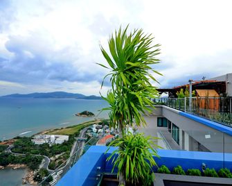 Anrizon Hotel Nha Trang - Nha Trang - Vista del exterior