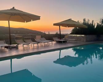 Villa di Pasquale - Peschici - Havuz