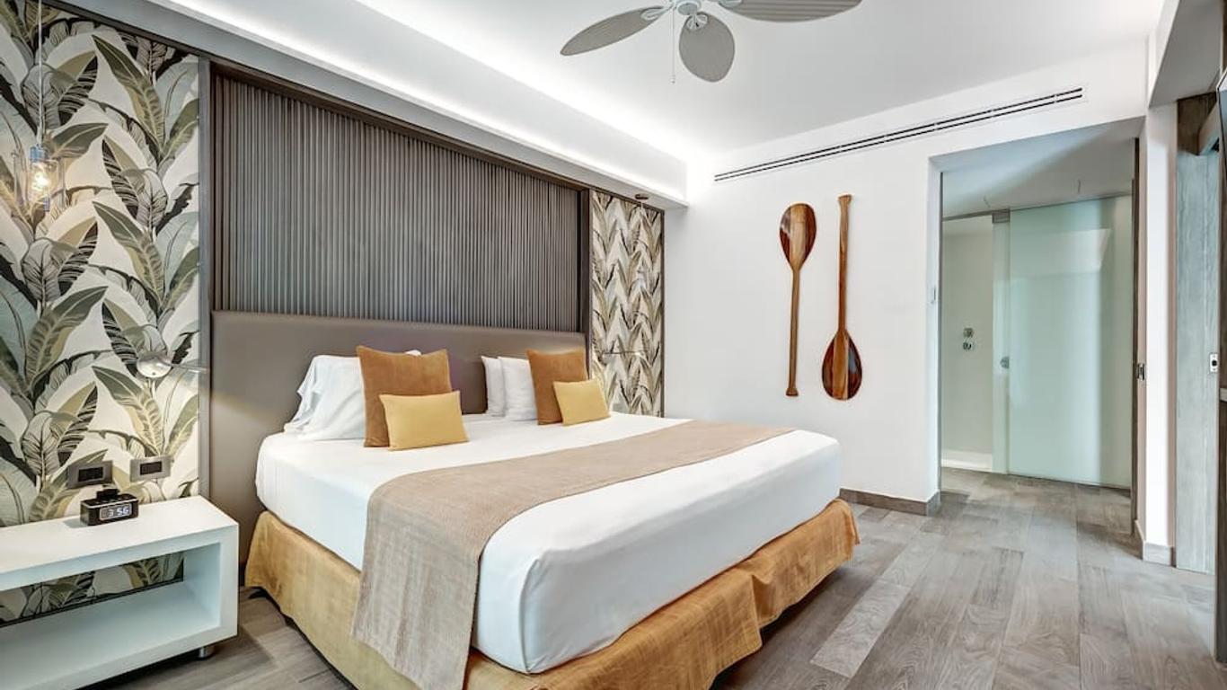 Catalonia Privileged Maroma