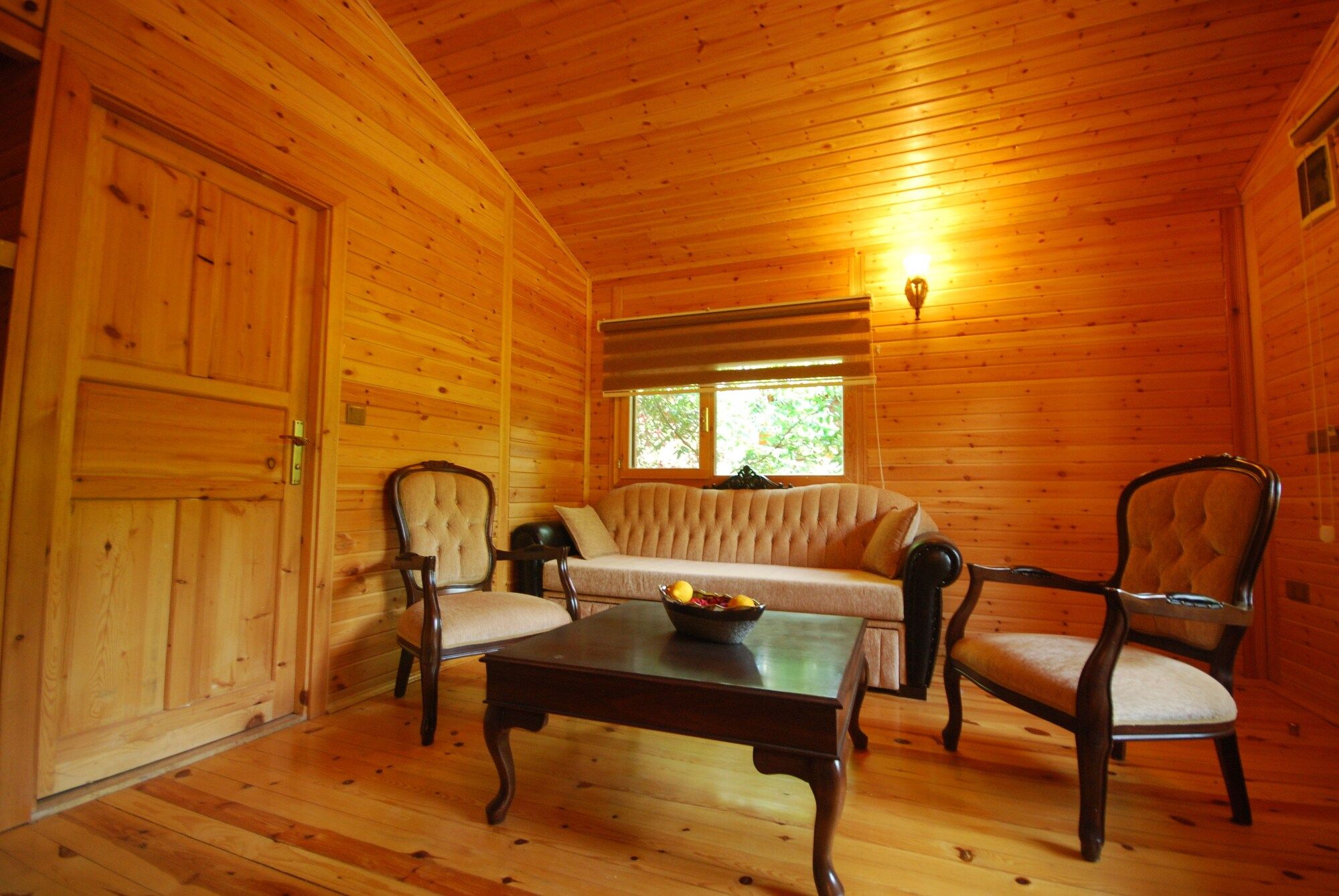 Hemerans Anatolia - צ'יראלי - סלון