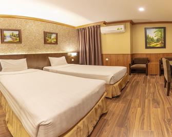 Kings Hotel Dalat - Dalat - Bedroom