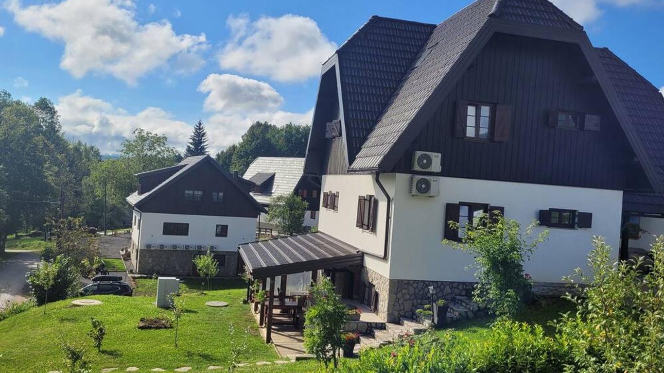 Plitvice Lakes Villa Prica
