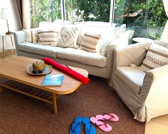 Hôtel Le Méditerranée - Hyères - Huiskamer