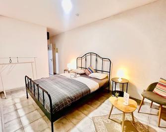 Swissporto Guest House - Porto - Bedroom