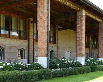Santellone Resort - Brescia - Edificio