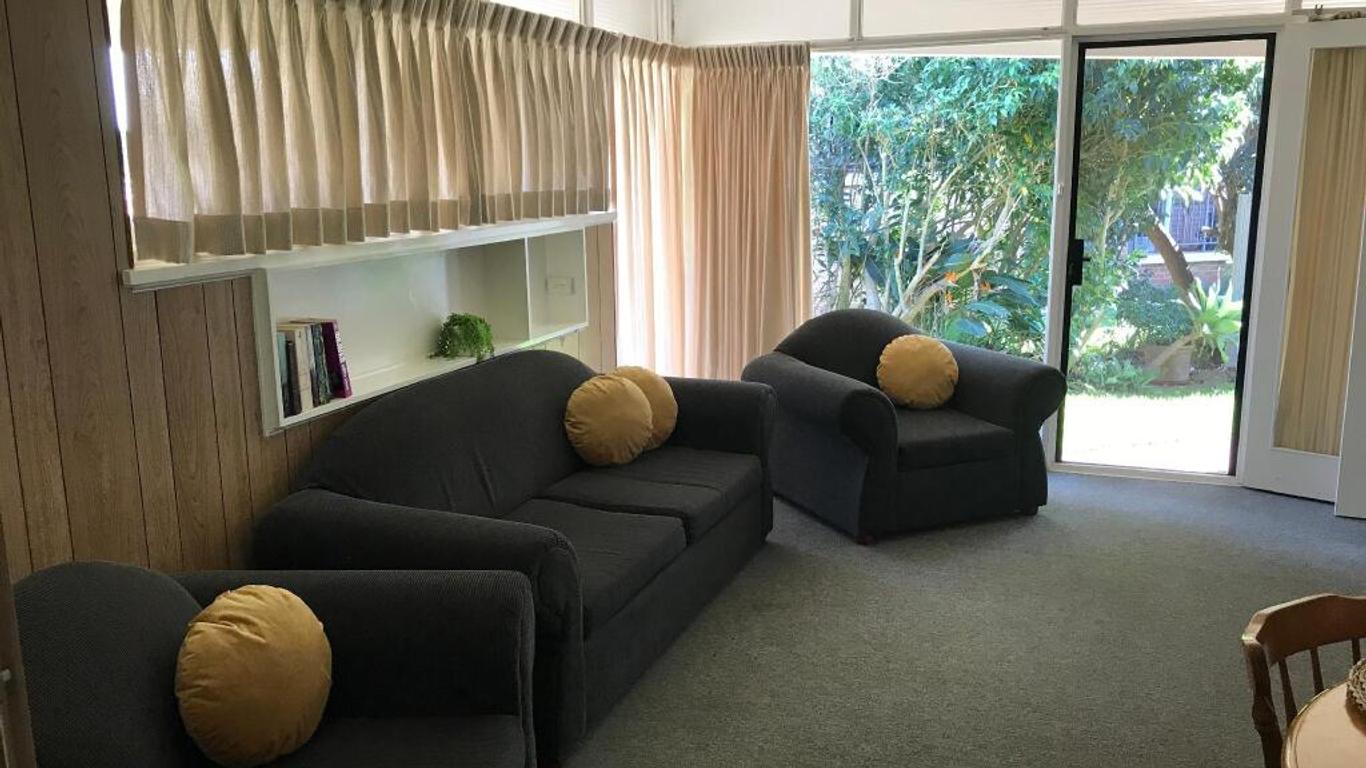 Ocean Breeze Motel