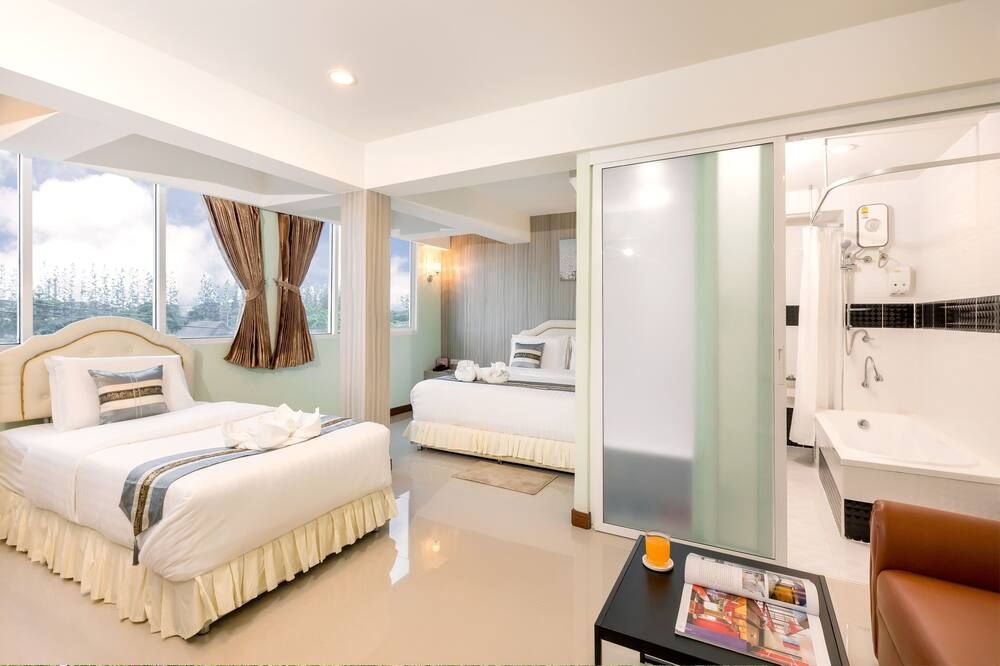 Roomquest Suvarnabhumi Airport Romklao Soi 6