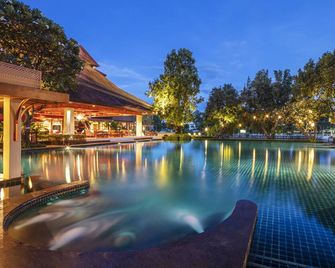 RatiLanna Riverside Spa Resort - Chiang Mai - Pool