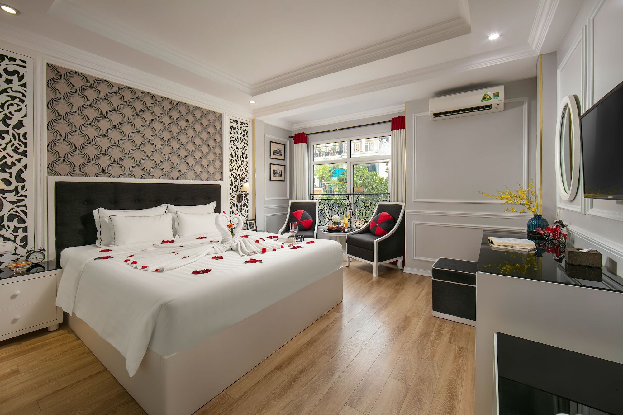 Lavender Central Hotel & Spa Hanoi