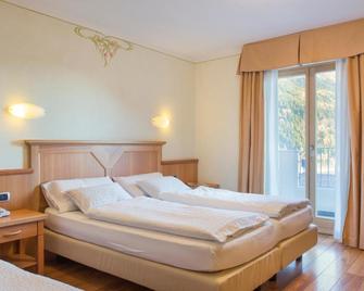 Hotel Panorama - Molveno - Camera da letto
