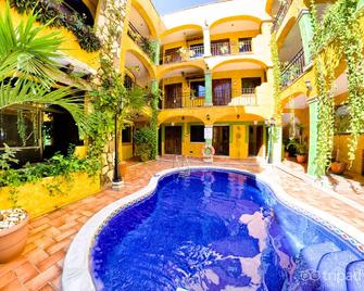 Hotel Hacienda Del Caribe - Playa del Carmen - Bể bơi