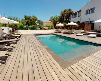 Residence Villa Branda - Calvi - Piscine