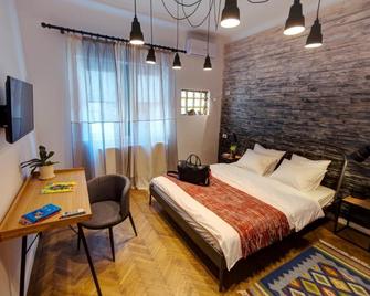 First Hostel - בוקרשט - חדר שינה