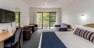 Macquarie Barracks Motor Inn - Port Macquarie - Bedroom