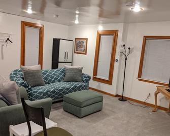 Jack's Joint Apartment #3 in Monroe MI - Monroe - Living room