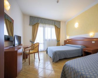 Hotel Piccolo Paradiso - Toscolano Maderno