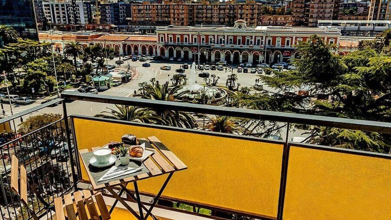 ترافيل بد آند بريكفاست