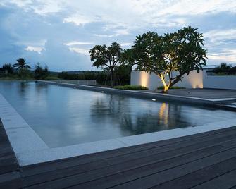 Isla Faros Resort - Hengchun Township - Pool