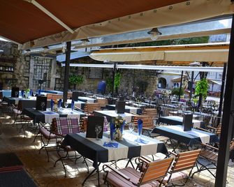 Montenegro Backpackers Home Kotor - Kotor - Restaurant