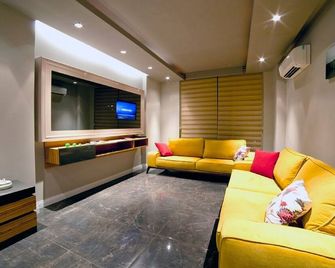 Upper House - Kaş - Living room